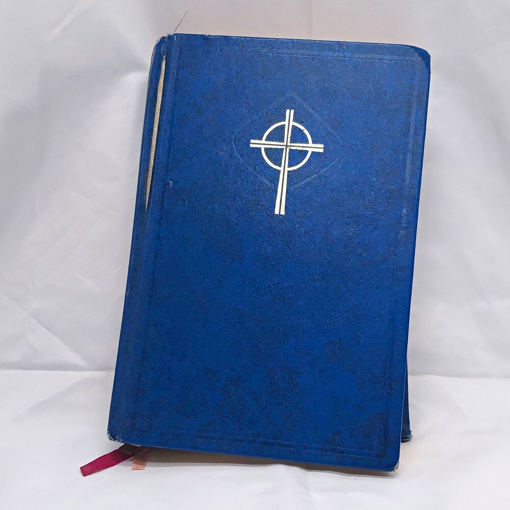 Lutheran Worship Hymnal (1982) Concordia Publishing House Blue Hardcover 969p